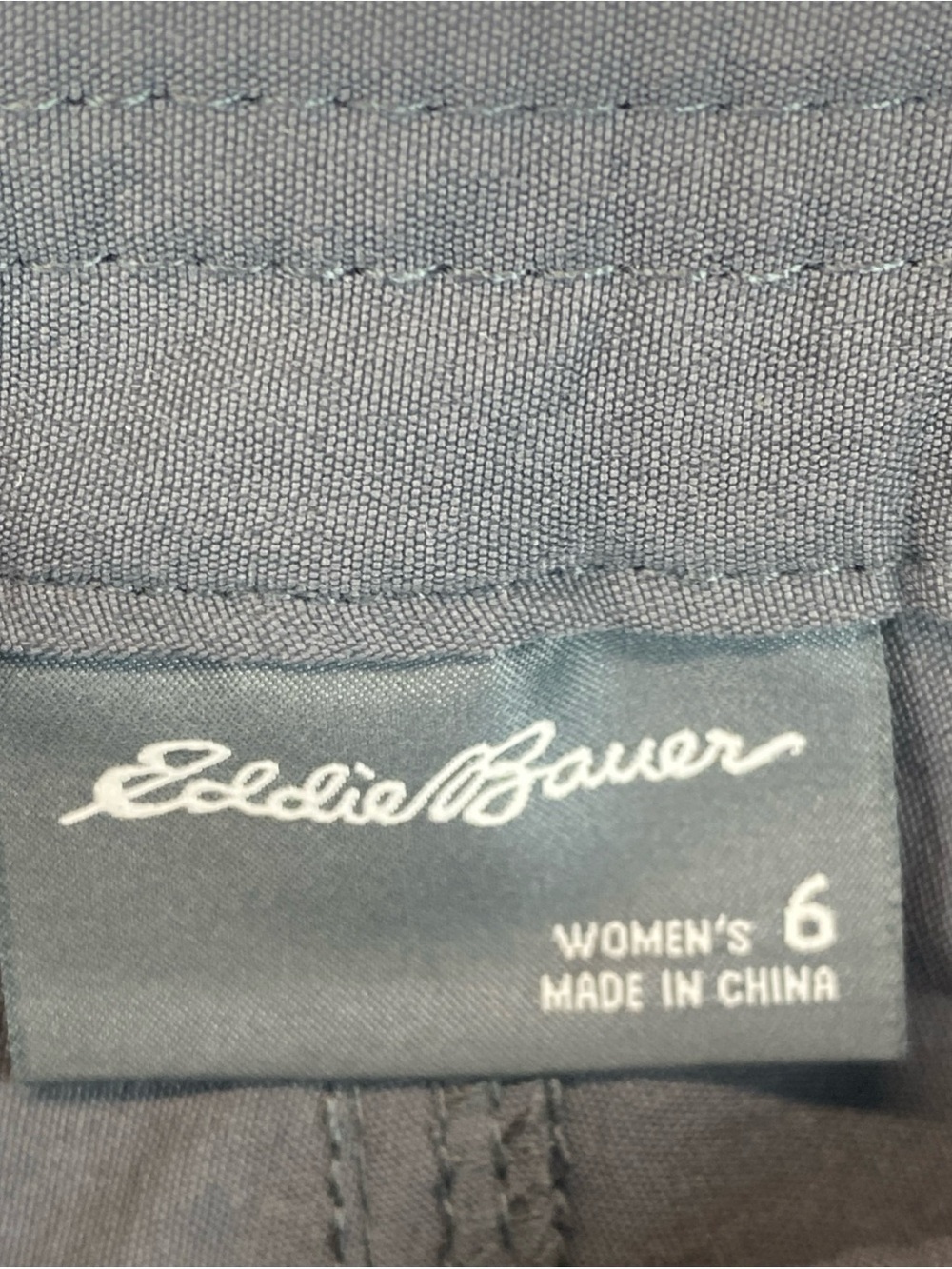 Eddie Bauer Gorpcore Pants Womens Sz 6 Capri Gray Hiking Performance Trail - Picture 2 of 10